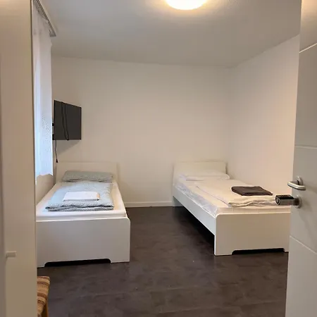 Apartment Monteur-&businesshaus, 5 Schlafzimmer